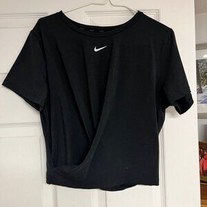 M Nike Dry Fit Crop Top